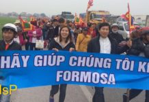 Đoàn người đi bộ 200 cây số đường từ Nghệ An về tòa án Kỳ Anh, Tỉnh Hà Tĩnh để kiện Formosa.