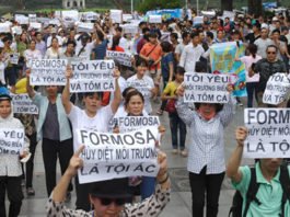 Biểu tình phản đối Formosa Hà Tĩnh.