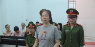 Phiên tòa sơ thẩm "xử" blogger Me Nấm - Nguyễn Ngọc Như Quỳnh hôm 29/6/2017 tại Nha Trang.